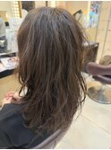 レイヤーロング美髪くびれワンカールシルキーベージュ