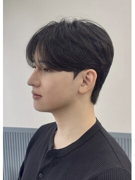 ジーエヌエム ゴニアンドムジン(G.N.M GUNHEE&MUJIN) 大人気ダウンパーマスタイル