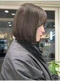 イメチェン ミニボブ ブリーチなし オリーブグレージュ アッシュ