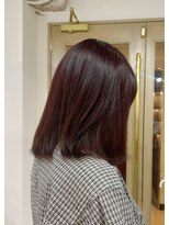 アトレ 梅田店(attrait)&nbsp;深めボルドーカラー