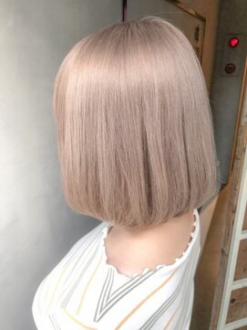 ジーナ(XENA) ホワイトミルクティー