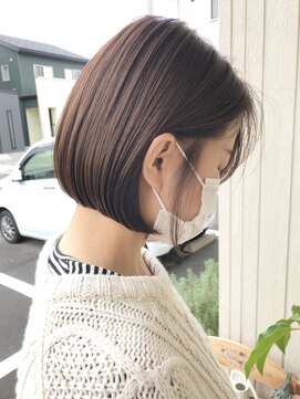 ルアナ(LUANA) ぱつっとボブ