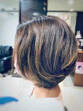キャン 温品店(CAN) 【CAN】大人女子に大人気! 大人やわらかショートボブ
