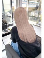 リア 大阪梅田(Ria)&nbsp;～ミルクティーべージュ～【Ria 大阪 梅田】