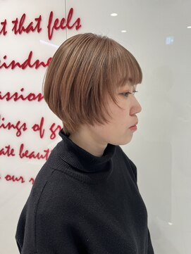 レイバイキングダム(Ley by KINGDOM) ピンクベージュ/丸みショート/KINGDOM横浜/ブリーチカラー