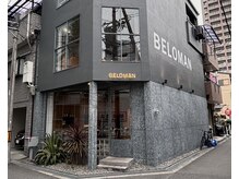 ベロマン(BELO MAN)の雰囲気（コンクリート調の渋めな雰囲気のお店です）