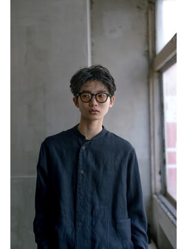 トゥ(TOE) コンパクトなマッシュショート