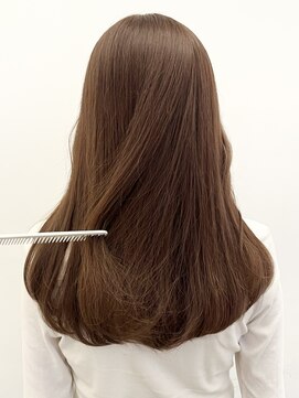 ローネス(LONESS) くすみブラウンベージュ/髪質改善トリートメント/ぱつっとカット