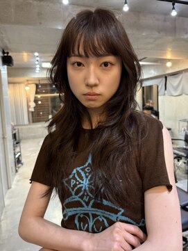 ナループロア ルームー(Nalu pu loa ROOMOO) 韓国レイヤーカット/ハッシュカット/オリーブブラウン