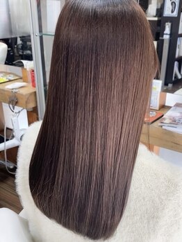 美容室ヴィヴァンクールの写真/オージュア取扱い店♪一人ひとりの髪の状態を見極め、あなたのお悩みに合わせたトリートメントをご提案◎