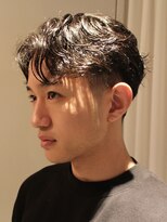 トッド(tod)&nbsp;色気パーマビジネスマンニュアンスパーマフェザーパーマ眉毛