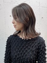 ソエル(Soell)&nbsp;神戸 三宮 縮毛矯正 レイヤーカット 脱白髪染め 前髪なし 50代