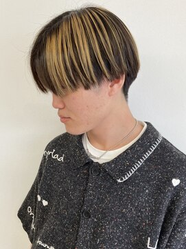 モリオフロムロンドン 松戸店(Morio from London) 【メンズ 松戸 岩口】アンブレラ刈り上げセンターパートショート