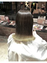 オーガニック アトリエ 大宮(organic+atelier)&nbsp;40代30代裾カラー×べージュ×外ハネボブ