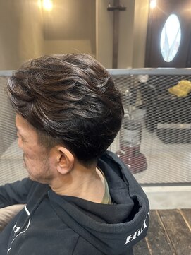 アロ(alo.) メンズパーマ