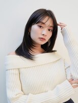 サンバレー(SUNVALLEY) ミディアムレイヤー ハッシュカット シースルー 縮毛矯正
