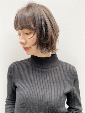 ジョエミバイアンアミ(joemi by Un ami) 《joemi 新宿》切りっぱなしボブに軽めのウルフヘア　近江