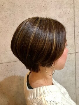 ヘアーサロン クレア(Hair salon Crea) 【Crea】ハンサムショート × ハイライトカラー
