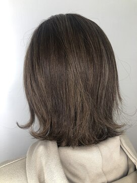 アース コアフュールボーテ 新潟青山店(EARTH coiffure beaute) 外ハネハイライト