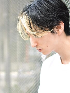 ディッセンバー 神宮前(December) 【laundry】センターパート/フェイスフレーミング