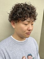 ヘアー アイス ルーチェ(HAIR ICI LUCE) ソフトアフロ スパイラルパーマ 2ブロック 刈り上げ 担当 井上