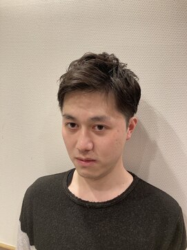 銀座マツナガ 神田店 くせ毛風アイロンパーマ爽やかツーブロ