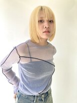 【BUZZbee小出】ハイトーンボブ×顔周りレイヤー