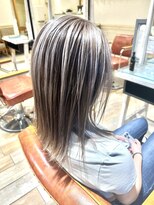 ネオリーブサイン 大森店(Neolive sign) コントラストバレイヤージュ　グレージュ　ブリーチ1回【大森】