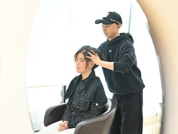オリンポスフォーヘアー(OLYMPOS for hair)の写真/【明治神宮前徒歩0分】頭耳首肩マッサージ♪全身の緊張を解きほぐすアーユルヴェーダ☆卓越した技術を堪能