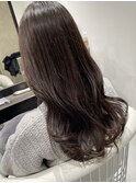 オリーブベージュ