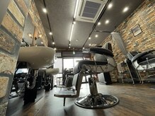 セカンド カミチョス ふじみ野店(2ND chos)の雰囲気（バーバースタイルのメンズ特化したヘアサロンです）