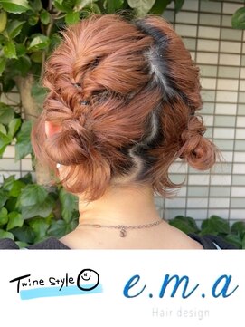 エマヘアデザイン(e.m.a Hair design) ツインスタイル
