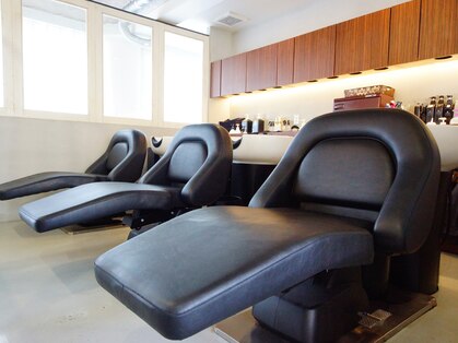 グラ デザイン アンド ヘアー 難波店(GRAS DESIGN & HAIR by HEADLIGHT)の写真