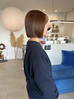 O 20代30代大人可愛いツヤ感シースルーバングボブシルキーベージュ