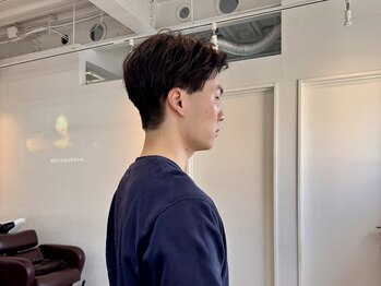 ロカ 表参道(loka)の写真/気軽に通えて簡単にセットできる！メンズカジュアルはお任せください。幅広い世代に対応☆[表参道]