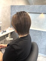 ミストプラス(MIST+) ハイライトカラー×くびれボブ/20代/30代/40代/白髪ぼかし