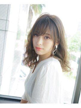 ロンドローズ 名古屋(Lond damaskRose) 【Lond damaskRose】川瀬賢翁 振り向き美人×グレージュ