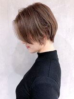 アルバム 銀座(ALBUM GINZA)&nbsp;ハイライトくびれショート_耳かけウェーブパーマ_ba287501