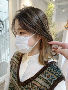 アクトゥス(AEQUITAS) インナーカラー×ミルクティーベージュ