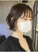 インナーカラー イヤリングカラー くびれボブ フェザーバング