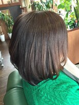 ナンバーエイト(number eight)&nbsp;大人可愛いブリーチなしカラー滑らか艶髪レイヤーカット