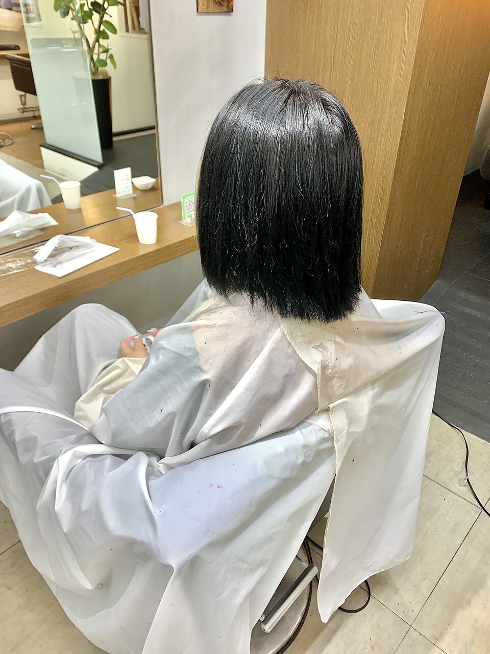 ボブからセミロングへ♪ // シールエクステ80枚：L170621899
