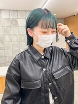 トゥコ(tuco)&nbsp;モスグリーン　ダブルカラー　ぷつっとボブ