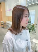アッシュベージュ / ベージュ / ミディアム