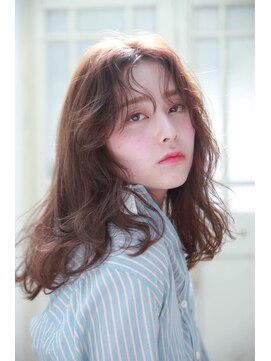 ラヴェ(LAWE.) LAWE.