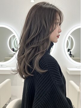 エル 新小岩(elu) 美髪/ワイドバング/レイヤーカット/くすみベージュ/新小岩駅