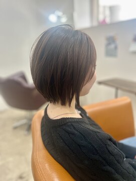 カルマ(KARMA) 春にぴったりの重×軽ボブ