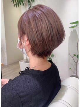 アイ(I.) 【 Ｉ. 】30代からのナチュラル前下がりショートボブ　川口