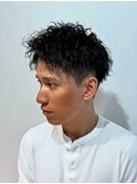 横浜メンズパーマツイストスパイラルアップバングパーマツーブロ