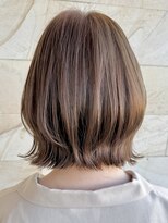 ユキ 八事(yukii) イメチェン/ホワイトブロンド/外ハネボブ/美髪/八事/八事駅